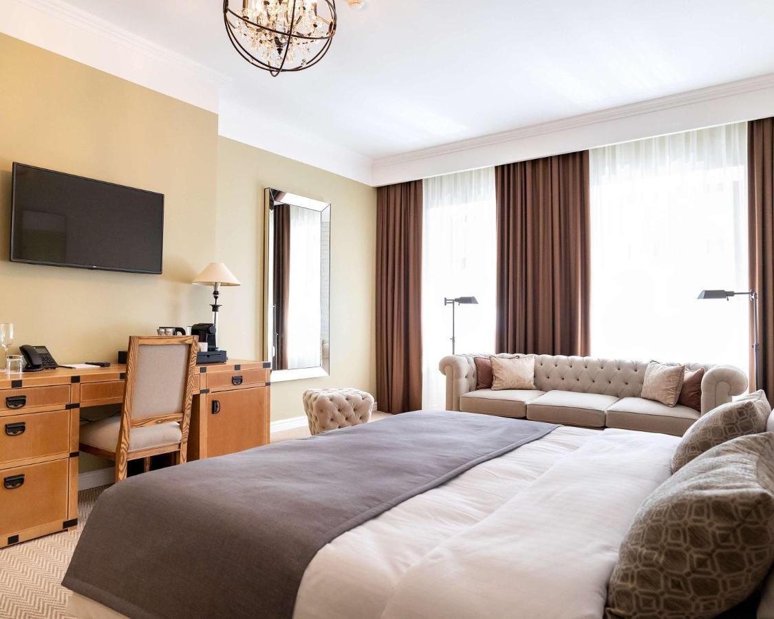 Western Market Square 4* Lwów