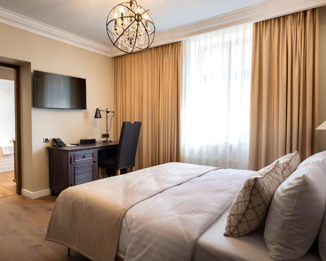 Western Market Square Hotel Lwów
